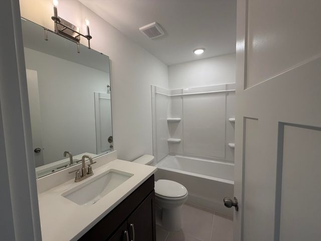 1968 Central Avenue, Summerville, SC 29483