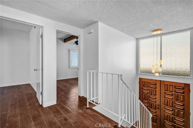 212 21st, Manhattan Beach, CA 90266