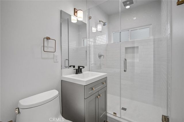 212 21st, Manhattan Beach, CA 90266