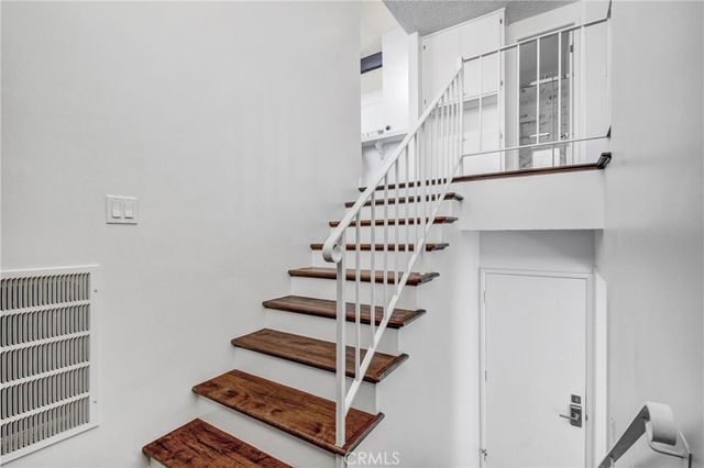 212 21st, Manhattan Beach, CA 90266