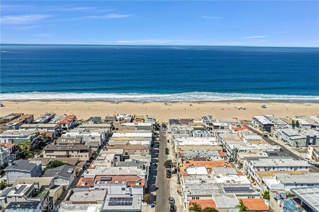 212 21st, Manhattan Beach, CA 90266