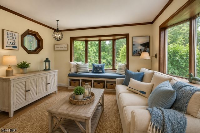 1 Welch Rd, Ringwood Boro, NJ 07456