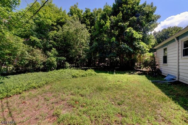1 Welch Rd, Ringwood Boro, NJ 07456