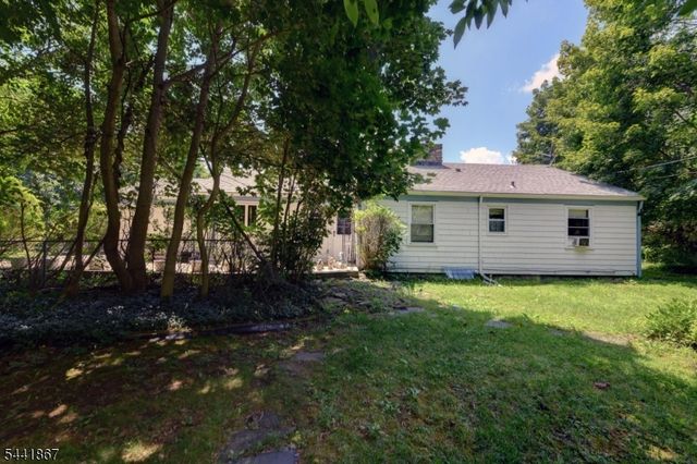 1 Welch Rd, Ringwood Boro, NJ 07456