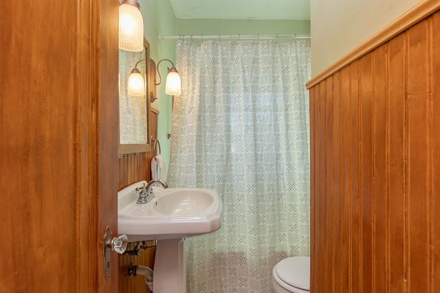 2412 44th Street, Des Moines, IA 50310