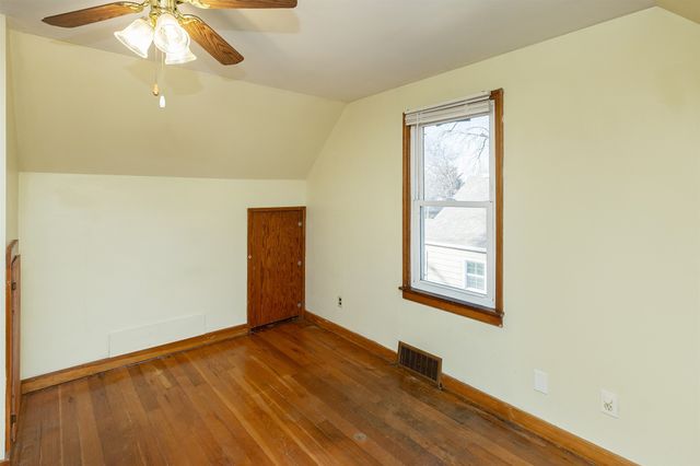 2412 44th Street, Des Moines, IA 50310