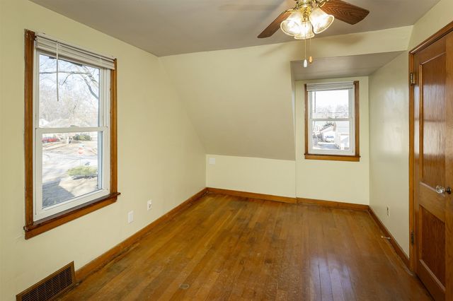 2412 44th Street, Des Moines, IA 50310