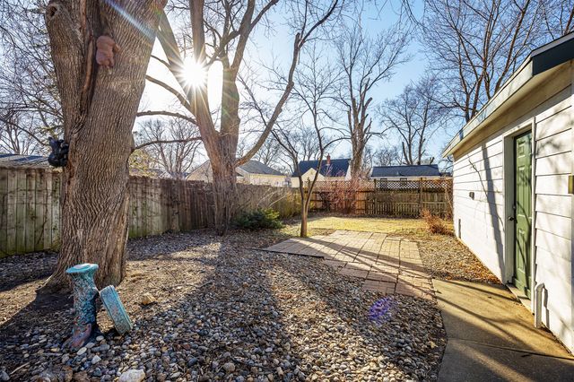 2412 44th Street, Des Moines, IA 50310