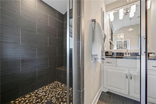 11316 W 166TH Place, Overland Park, KS 66221