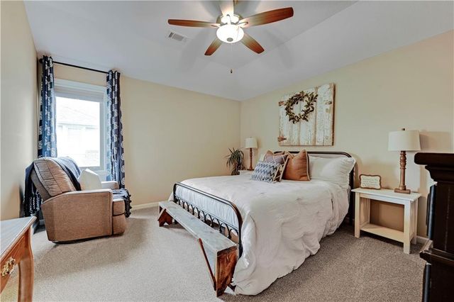 11316 W 166TH Place, Overland Park, KS 66221