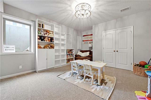 11316 W 166TH Place, Overland Park, KS 66221