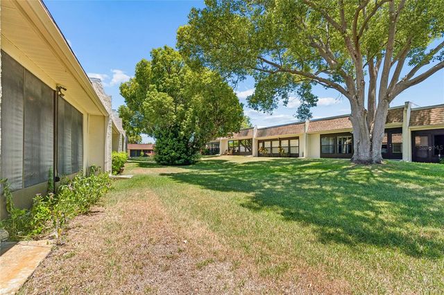 11340 CARRIAGE HILL DRIVE 4, Port Richey, FL 34668