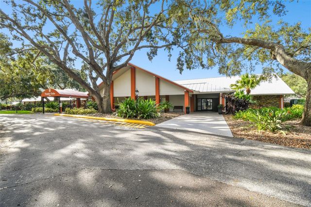 11340 CARRIAGE HILL DRIVE 4, Port Richey, FL 34668