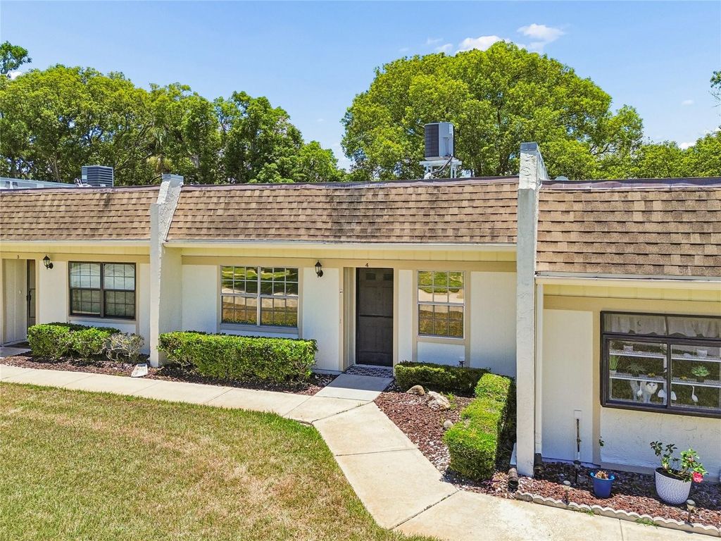 11340 CARRIAGE HILL DRIVE 4, Port Richey, FL 34668