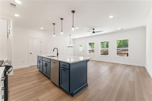 329 Colsen Drive, Acworth, GA 30102