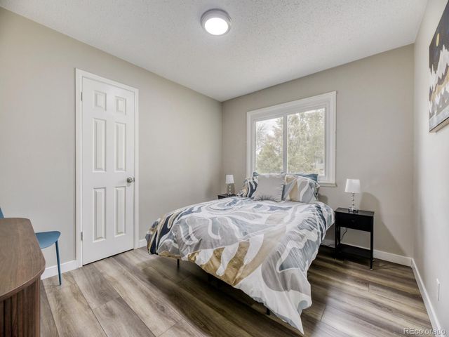 1015 W Longview Avenue, Littleton, CO 80120