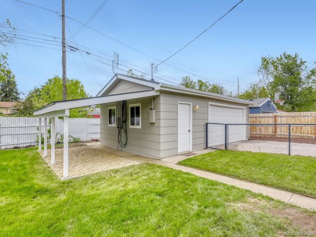 1015 W Longview Avenue, Littleton, CO 80120