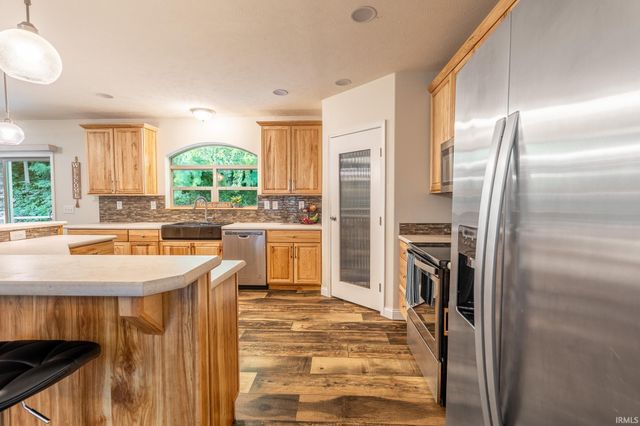 2689 S Old St Rd 15, Wabash, IN 46992