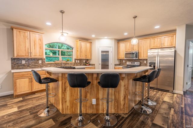 2689 S Old St Rd 15, Wabash, IN 46992