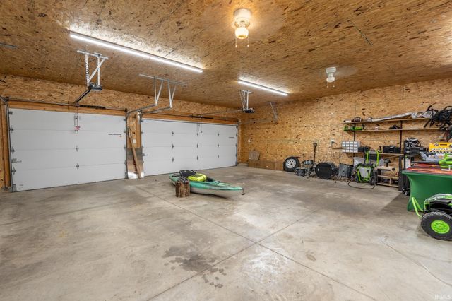2689 S Old St Rd 15, Wabash, IN 46992