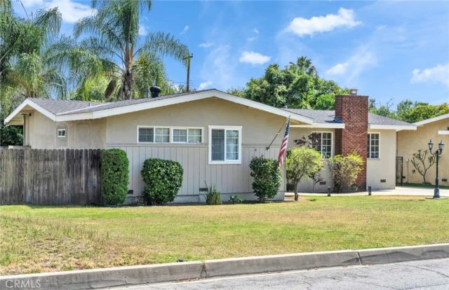 644 E Mountain View, Glendora, CA 91741