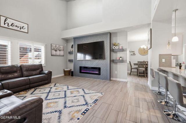 14741 WILLIAM MESHEL Drive, El Paso, TX 79938