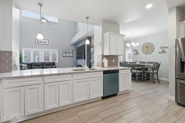 14741 WILLIAM MESHEL Drive, El Paso, TX 79938