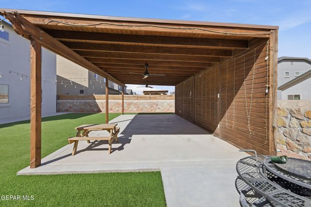 14741 WILLIAM MESHEL Drive, El Paso, TX 79938