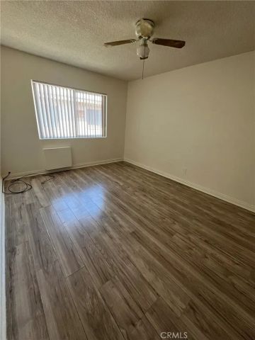 14612 Wyandotte 9, Van Nuys, CA 91405