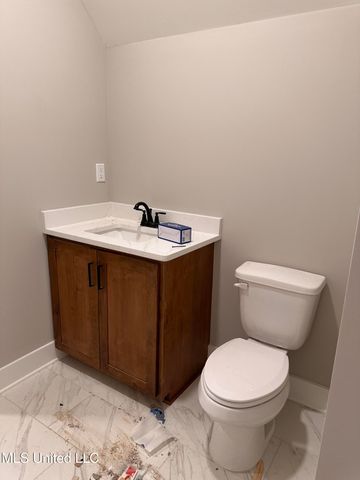 1735 Bakersfield Way, Nesbit, MS 38651