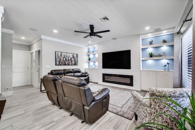 3725 CYPRESS LAKE Drive, Lake Worth, FL 33467