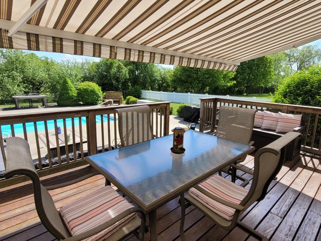 73 Butler Drive, South Burlington, VT 05403