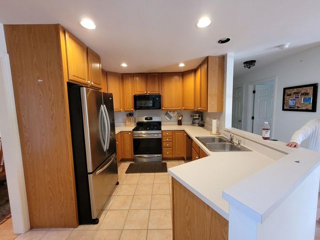 73 Butler Drive, South Burlington, VT 05403