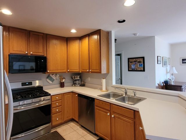 73 Butler Drive, South Burlington, VT 05403