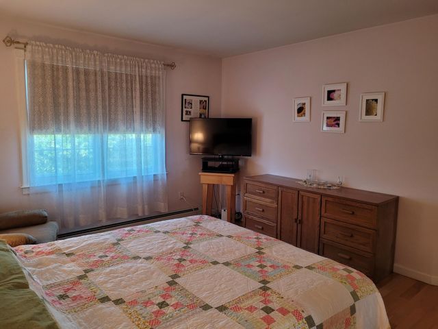 73 Butler Drive, South Burlington, VT 05403