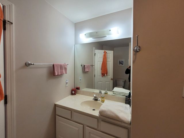 73 Butler Drive, South Burlington, VT 05403
