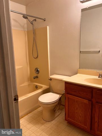 11503 MAPLEWOOD DR, Locust Grove, VA 22508