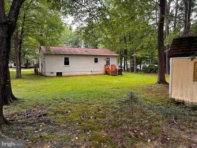 11503 MAPLEWOOD DR, Locust Grove, VA 22508