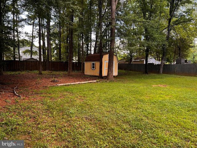 11503 MAPLEWOOD DR, Locust Grove, VA 22508