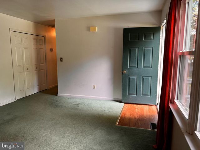 11503 MAPLEWOOD DR, Locust Grove, VA 22508