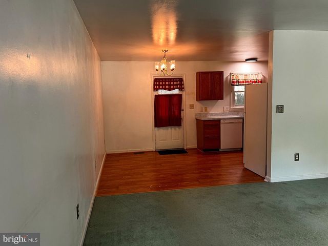 11503 MAPLEWOOD DR, Locust Grove, VA 22508