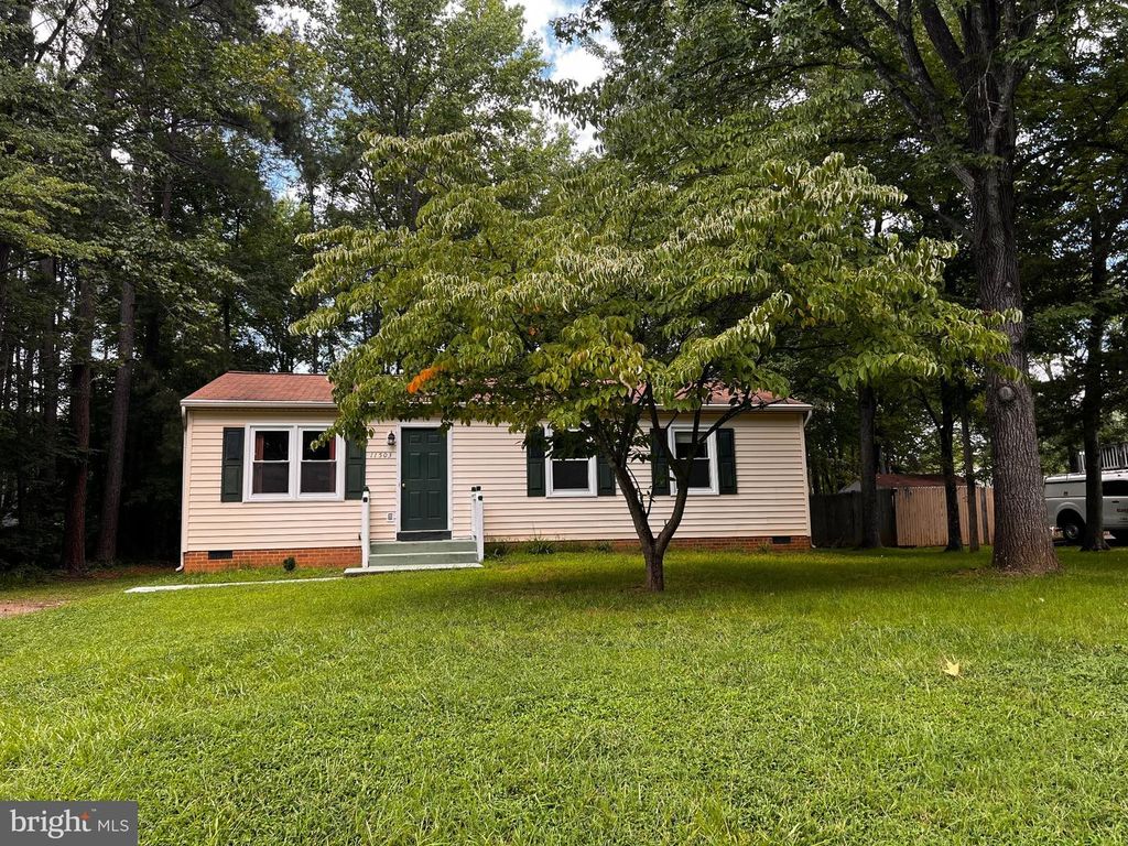 11503 MAPLEWOOD DR, Locust Grove, VA 22508