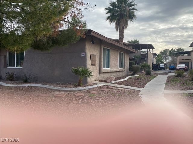 2679 Kline Circle, Las Vegas, NV 89121