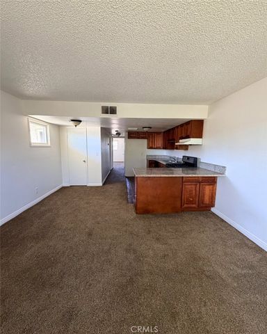 8026 Juniper A, Fontana, CA 92336