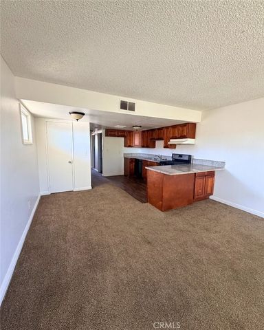 8026 Juniper A, Fontana, CA 92336
