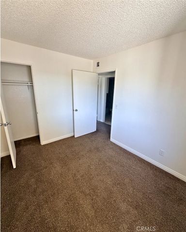 8026 Juniper A, Fontana, CA 92336