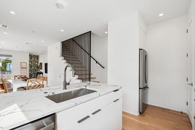 199 Fishburne Street, Charleston, SC 29403