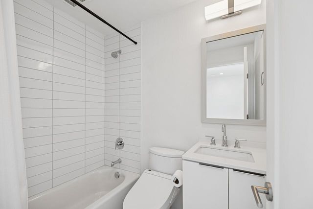 199 Fishburne Street, Charleston, SC 29403