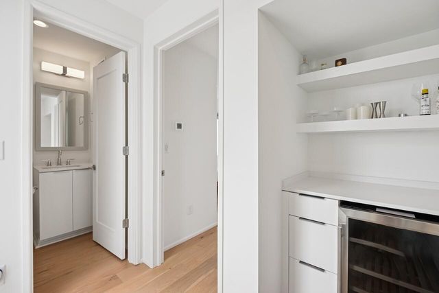 199 Fishburne Street, Charleston, SC 29403