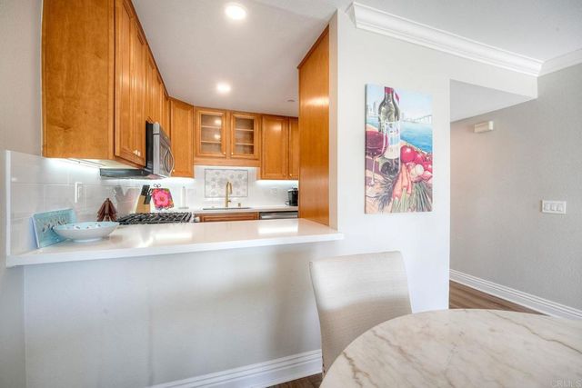 7509 Draper Ave 309, La Jolla, CA 92037